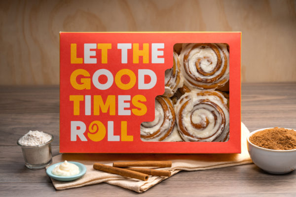 Take-away Cinnamon roll packs (4 and 6 packs at participating locations) are the perfect treat for you to share! Double-frosted cinnamon rolls, packed with loads of flavour and frosting to ensure everyone enjoys a bite of heaven.